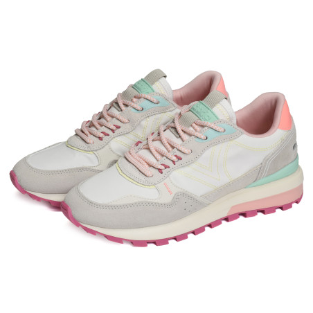 1156114 Blanc, Baskets running Victoria