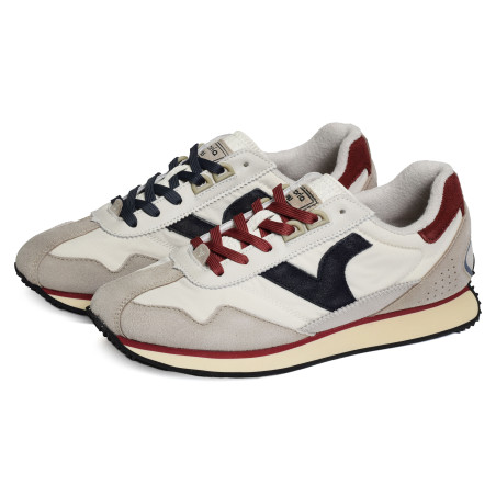 8812100 Blanc, Baskets running Victoria