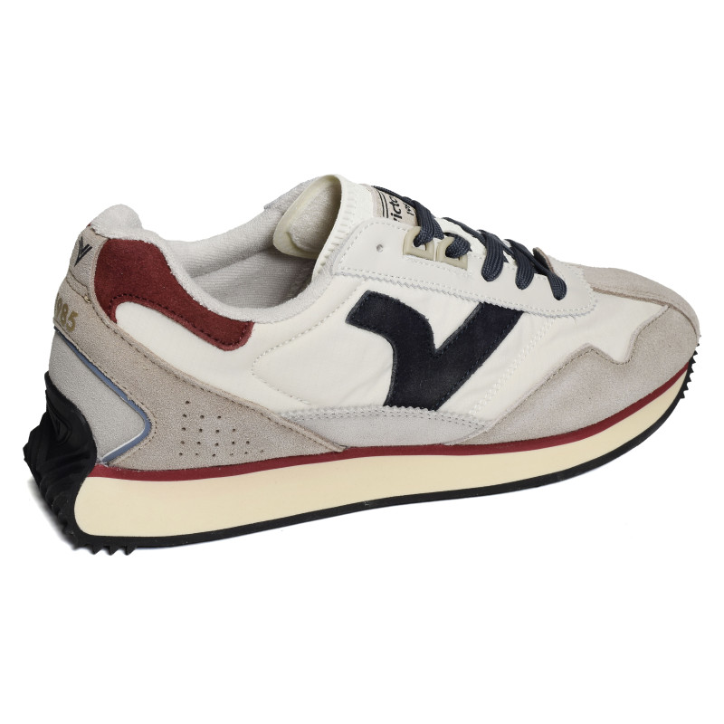 8812100 Blanc, Baskets running Victoria