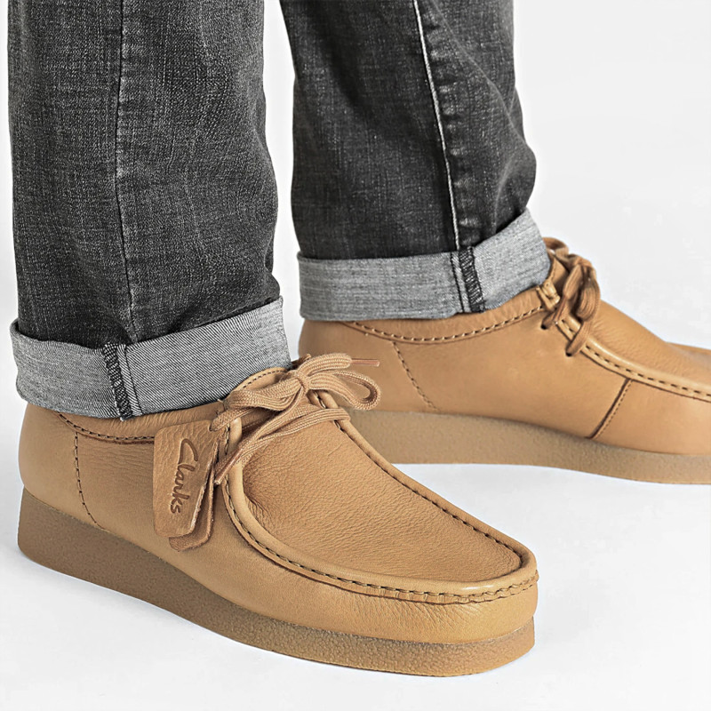 WALLABEE EVO Tan, Richelieus Clarks