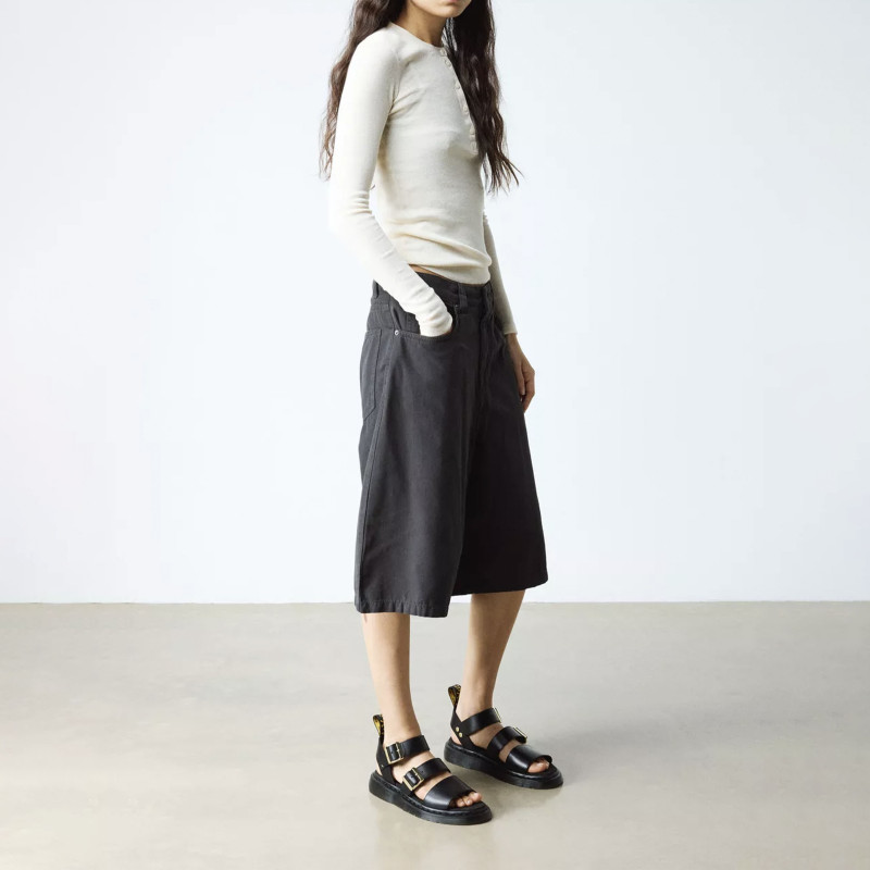 GRYPHON STRAP SANDAL Noir, Sandales plates Dr Martens