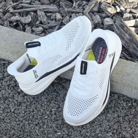 SLADE QUINTO Blanc, Slip-On Skechers