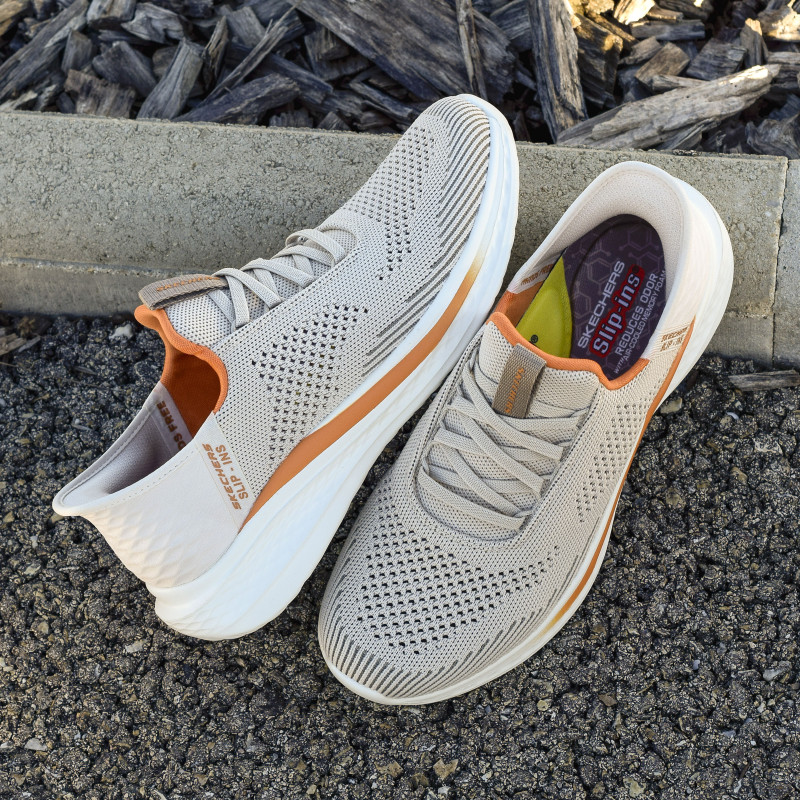SLADE QUINTO Sand, Slip-On Skechers