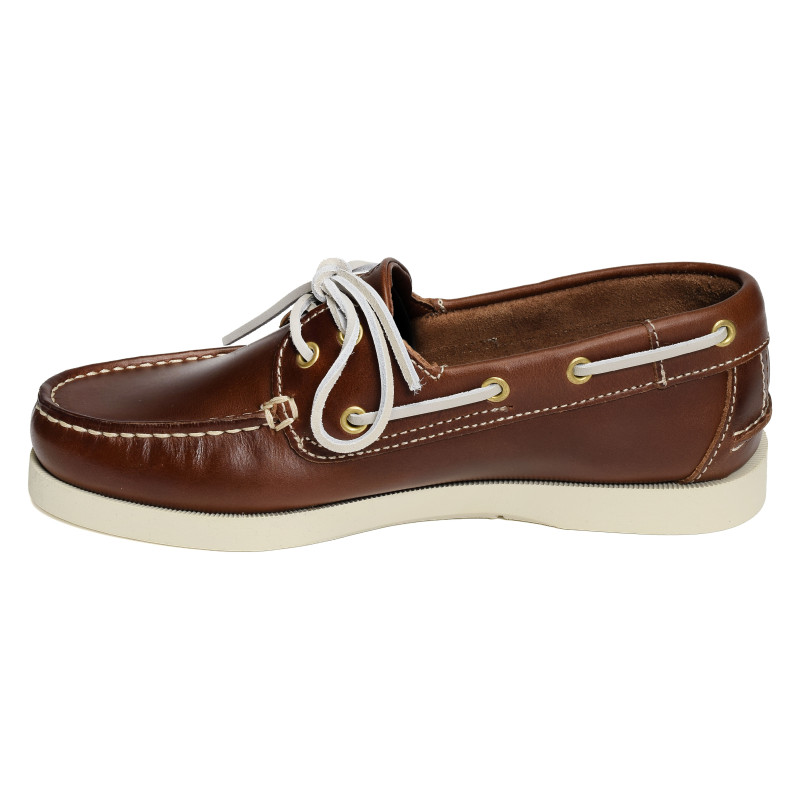 PHENISE Marron, Bateaux TBS