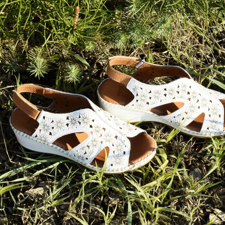 IMONZA Blanc, Sandales compensées Madory