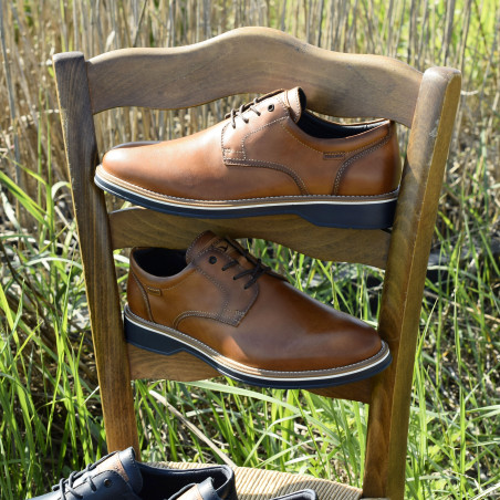 CARLET 4311 Camel, Chaussures de Ville Pikolinos