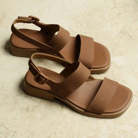 DANA K201486 Camel, Sandales plates Camper