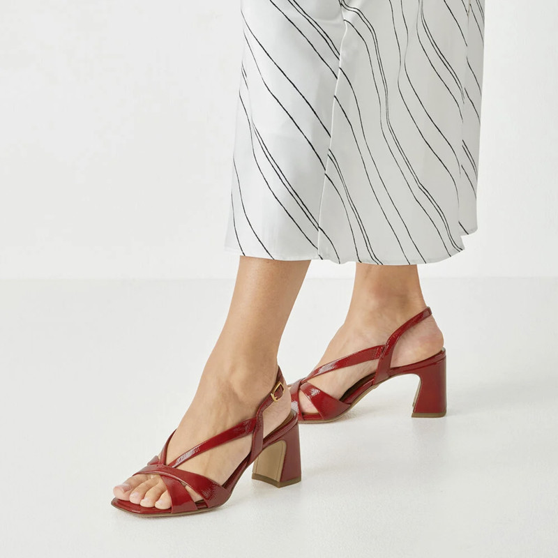 28339 Verni Rouge, Nu-Pieds à talon Tamaris