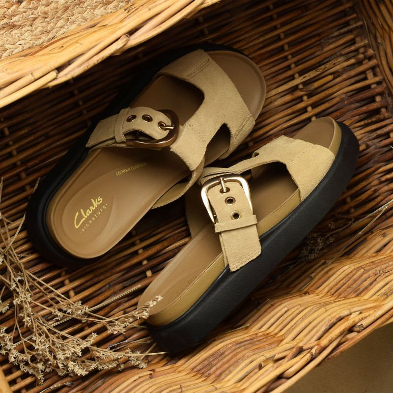 ARISTELLA WEST Sand, Mules Clarks