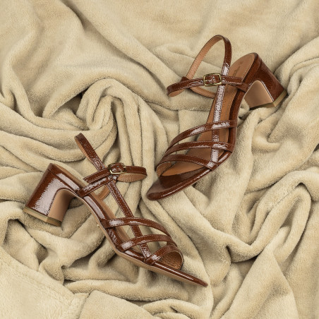 28350 Verni Marron, Nu-Pieds à talon Tamaris