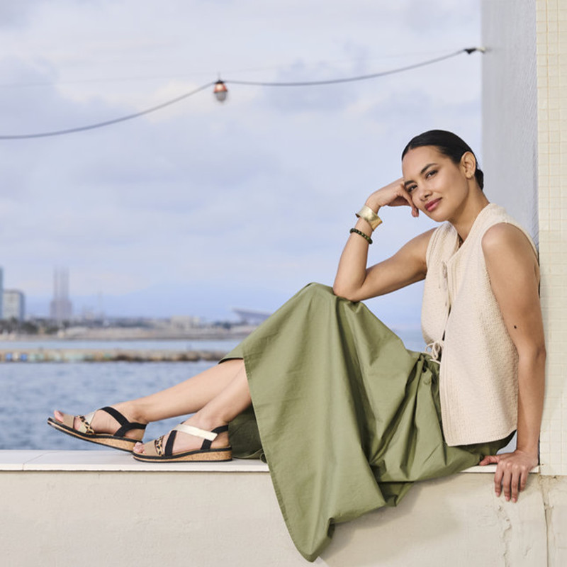 V3663 Noir Léopard, Sandales compensées Rieker