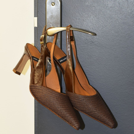 CAROLA 26024 Chocolat, Slingback Angel Alarcón
