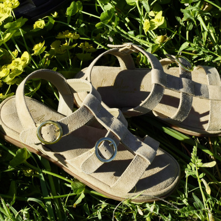 SH3312 Beige, Sandales plates Atelier Tropézien