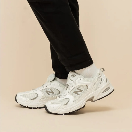 U530 Blanc Taupe, Baskets running New Balance