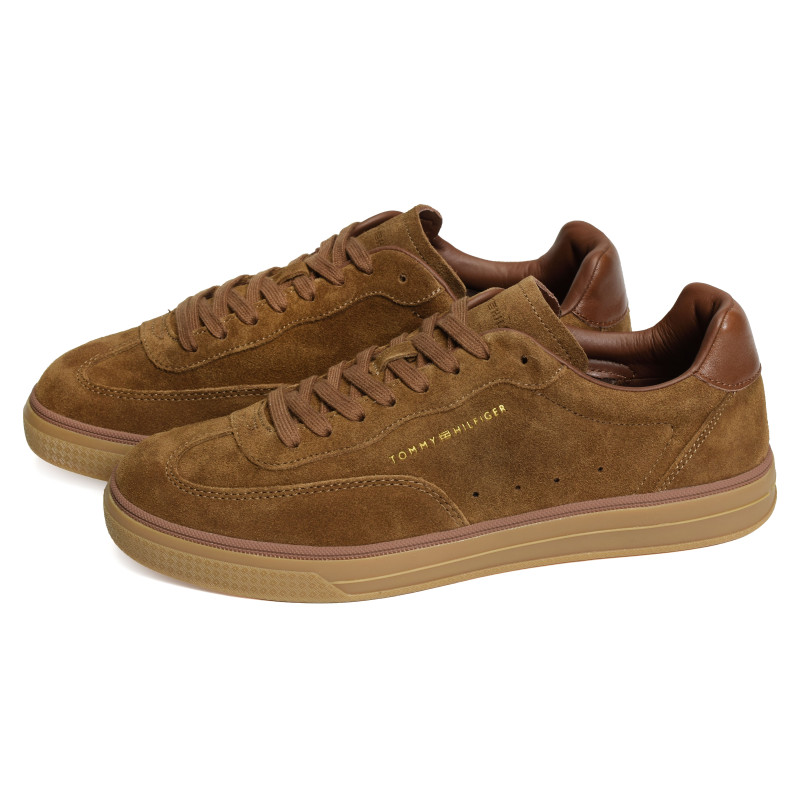 TH LO LUX SUEDE SNEAKER 5997 Camel, Sneakers basses Tommy Hilfiger