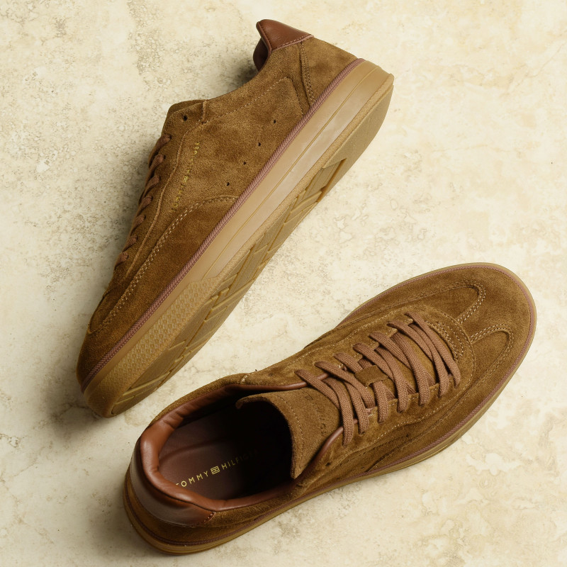 TH LO LUX SUEDE SNEAKER 5997 Camel, Sneakers basses Tommy Hilfiger