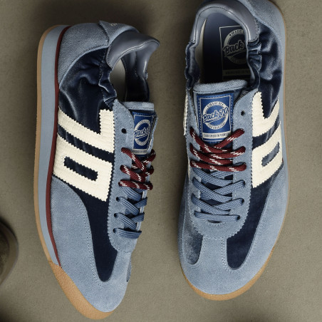 ROCKET VELVET Jeans, Baskets Mode Back 70