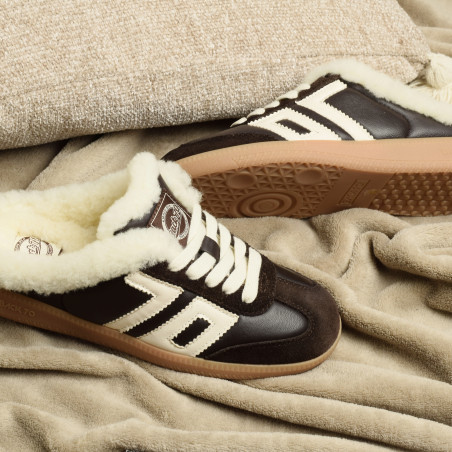 EASTER NAPPA Café, Baskets Mode Back 70