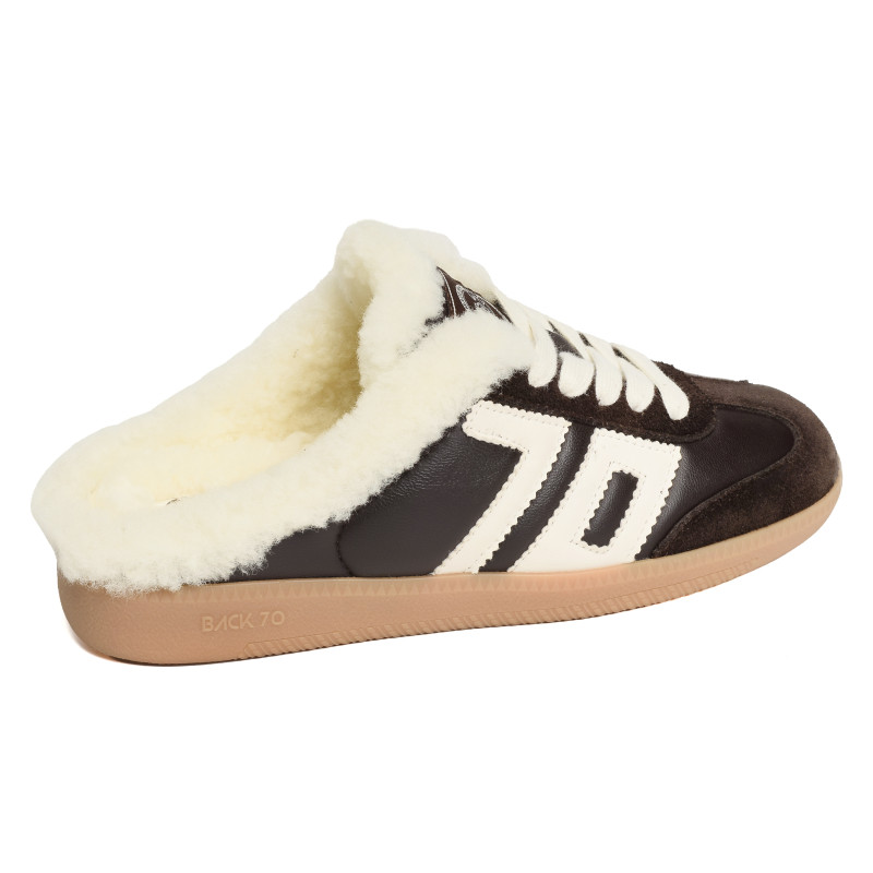 EASTER NAPPA Café, Baskets Mode Back 70