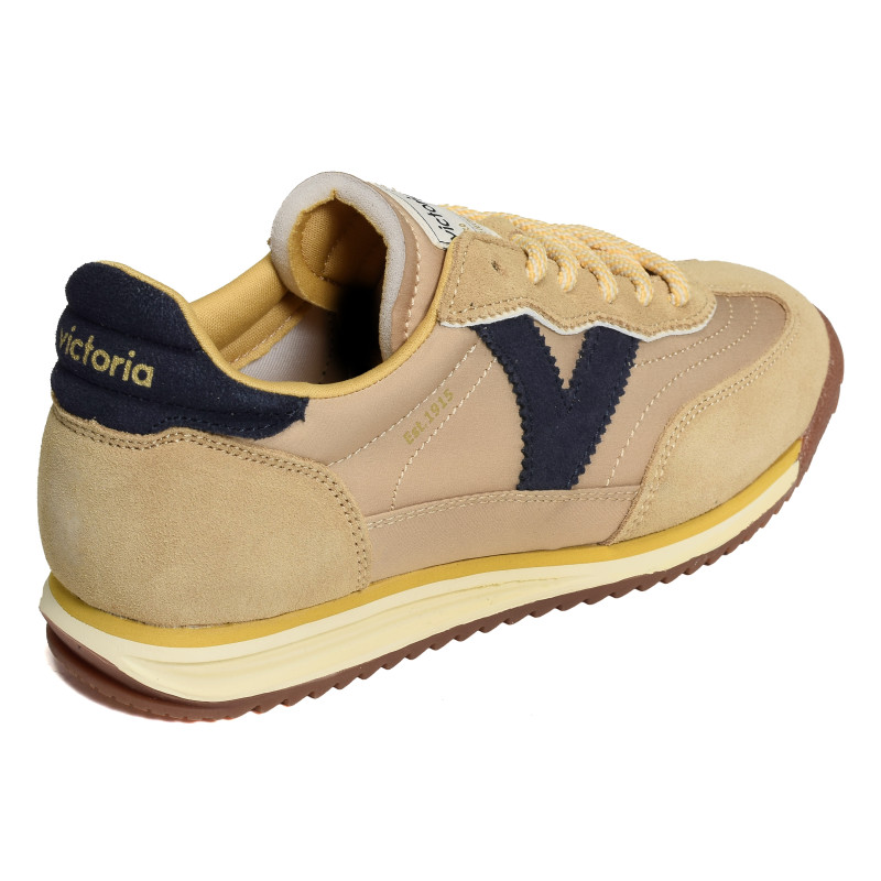 1158113 Beige, Baskets running Victoria