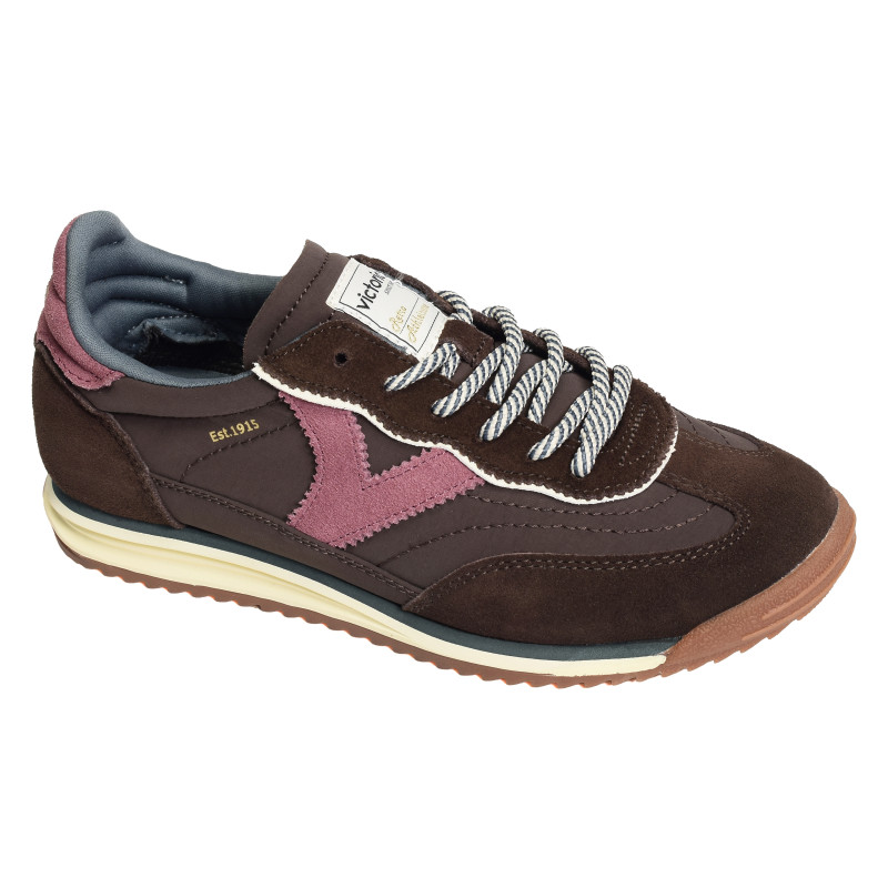 1158113 Marron Rose, Baskets running Victoria
