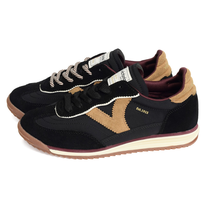 1158113 Noir, Baskets running Victoria
