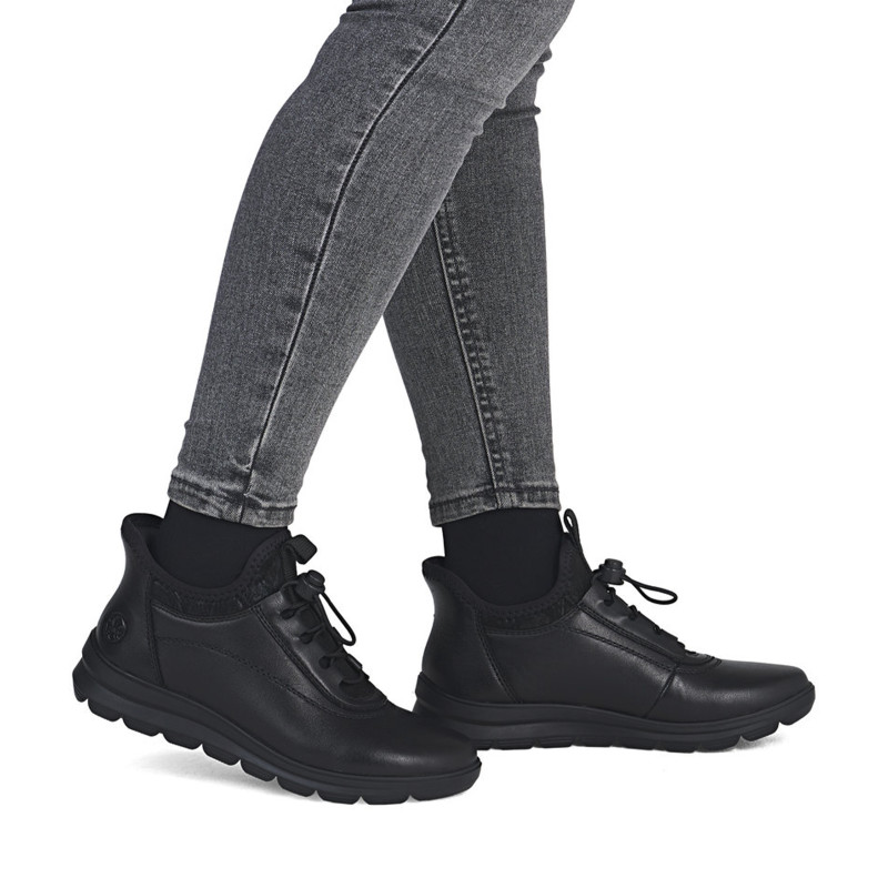 Z0057 Noir, Slip-On Rieker