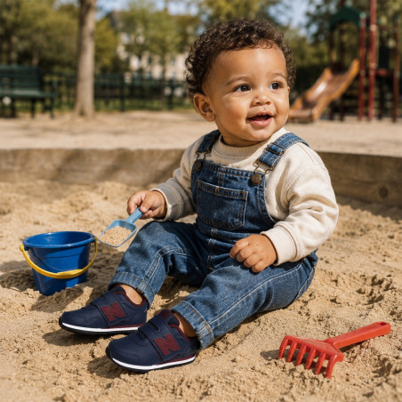 I323 Marine Bordeaux, Baskets running New Balance