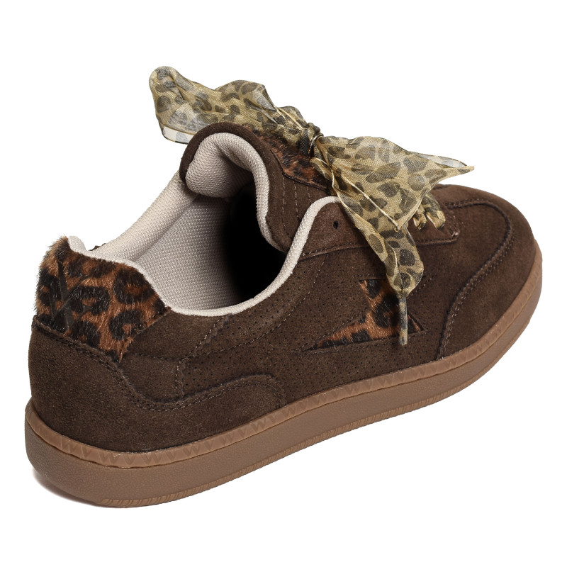 AURA EMBLEM Chocolat, Sneakers basses Vanessa Wu