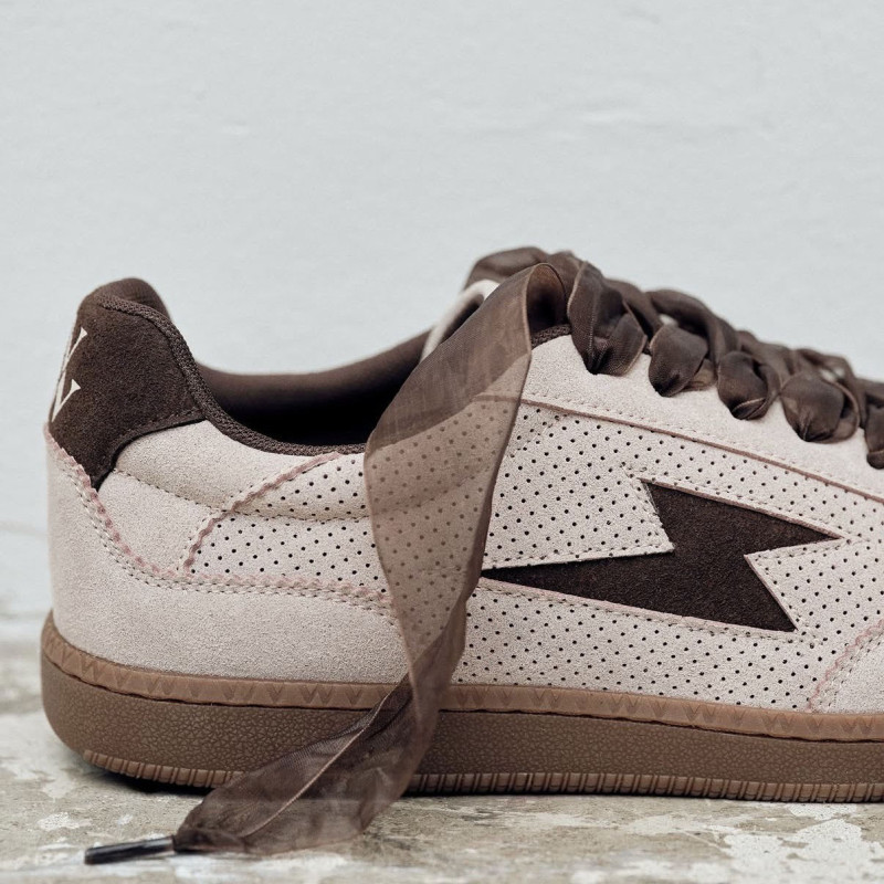 AURA EMBLEM Rose, Sneakers basses Vanessa Wu