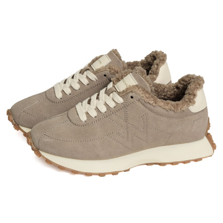 FLOW PLUSH Taupe, Baskets running Vanessa Wu