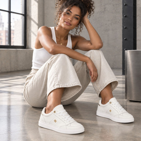TH FEMININE CUPSOLE 9600 Ecru, Sneakers basses Tommy Hilfiger