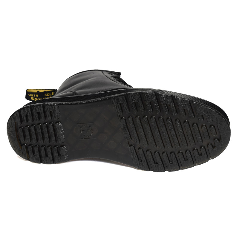 BROOKLINE CHUKKA Noir, Boots Dr Martens