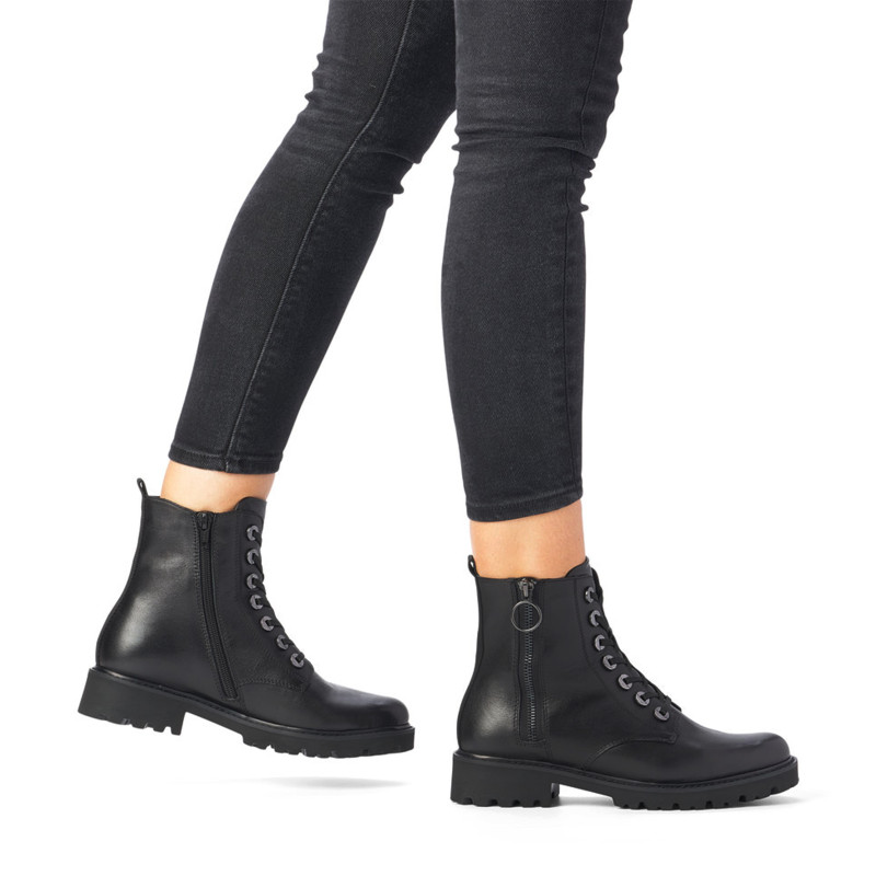 D8671 Noir, Army Remonte