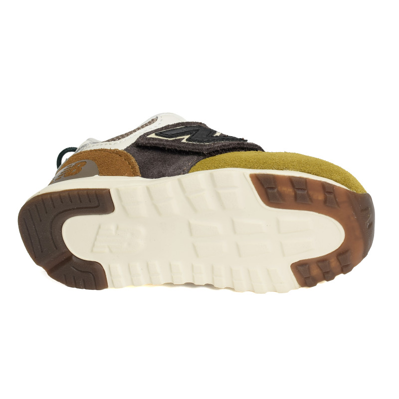 I574 Café, Baskets running New Balance