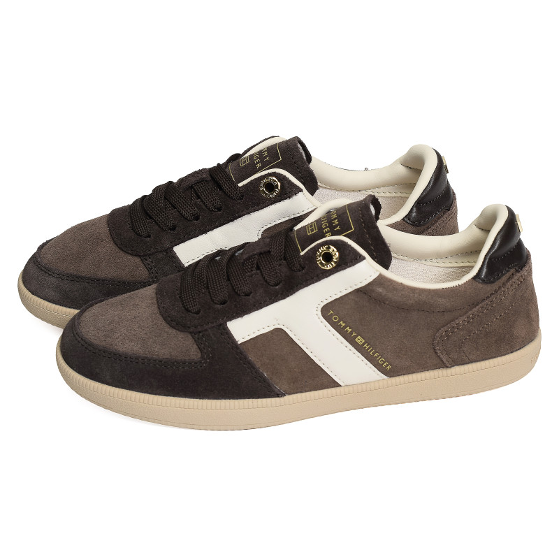 TH TRIBECA SNEAKER SUEDE 9596 Chocolat Blanc, Sneakers basses Tommy Hilfiger