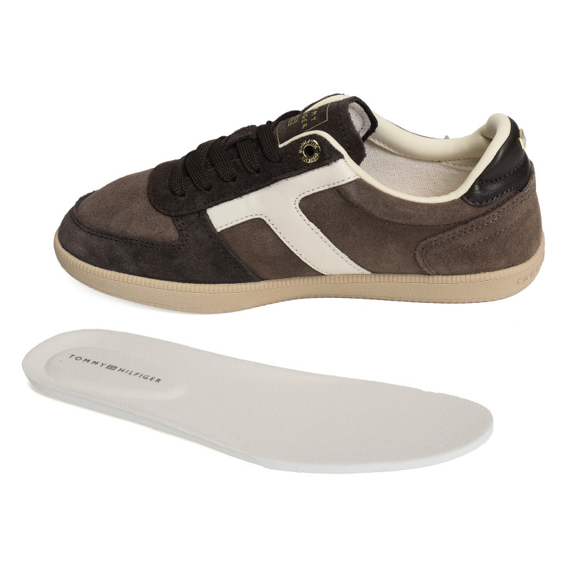 TH TRIBECA SNEAKER SUEDE 9596 Chocolat Blanc, Sneakers basses Tommy Hilfiger