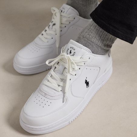  MASTERS COURT Blanc