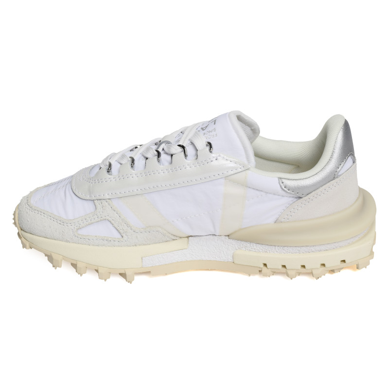 ELITE ACTIVE W Blanc Argent, Baskets running Lacoste