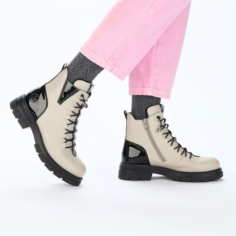 Z9152 Beige, Boots Rieker