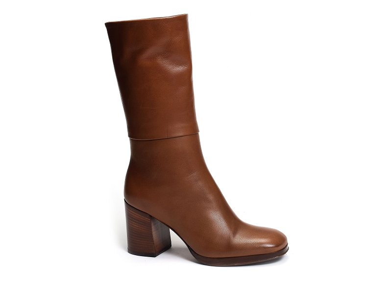 The seller bottes S9021