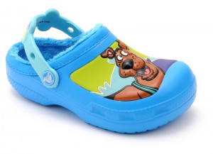 Sabots pour garçon Crocs SCOOBY DOO RETRO Bleu - 35 € -49% 18 €