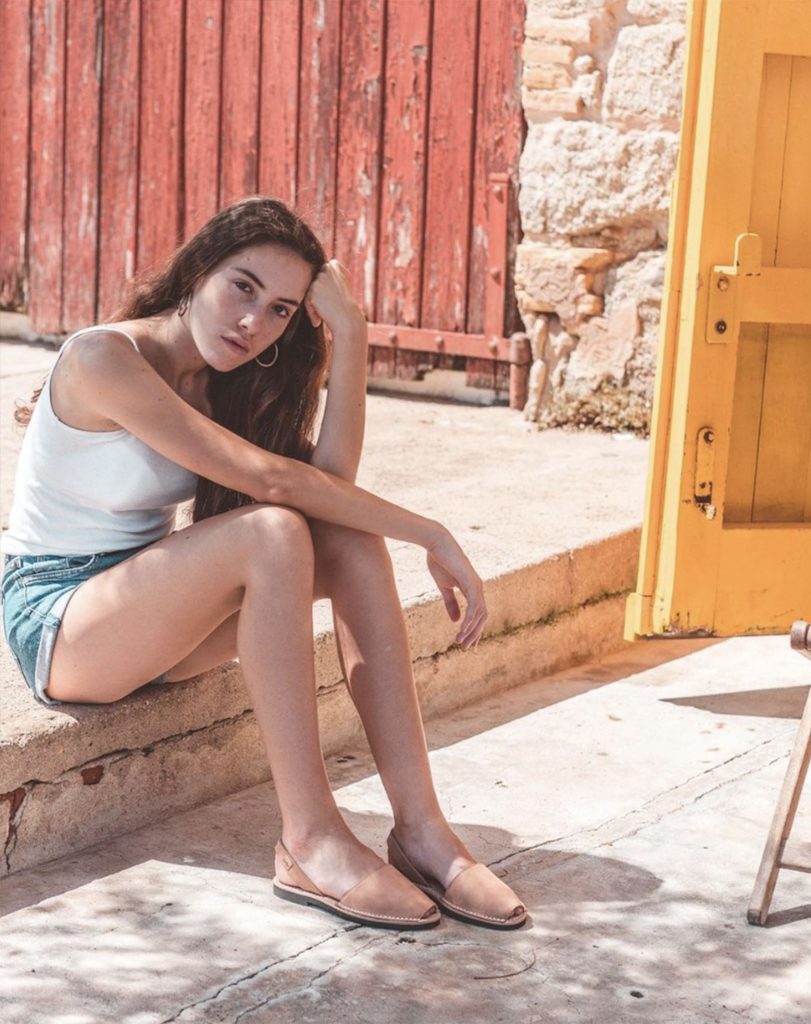 Toni Pons est la marque de chaussures estivales idéale pour allier confort et tendance qui révèle artisanat espagnol ecofriendly.