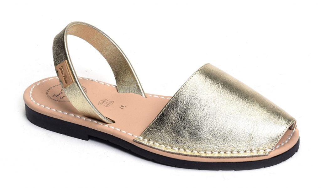 Toni Pons est la marque de chaussures estivales idéale pour allier confort et tendance qui révèle artisanat espagnol ecofriendly.