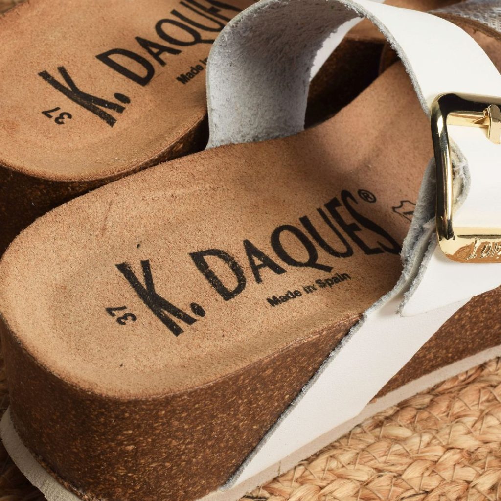 Focus Produits sur les Copla, mules iconiques de KDaques
