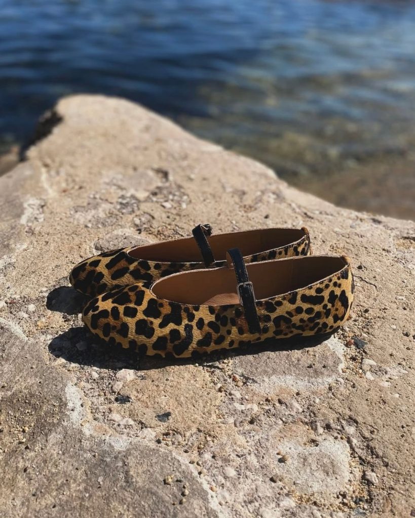 Atelier Tropézien : des chaussures qui respirent la Méditerranée