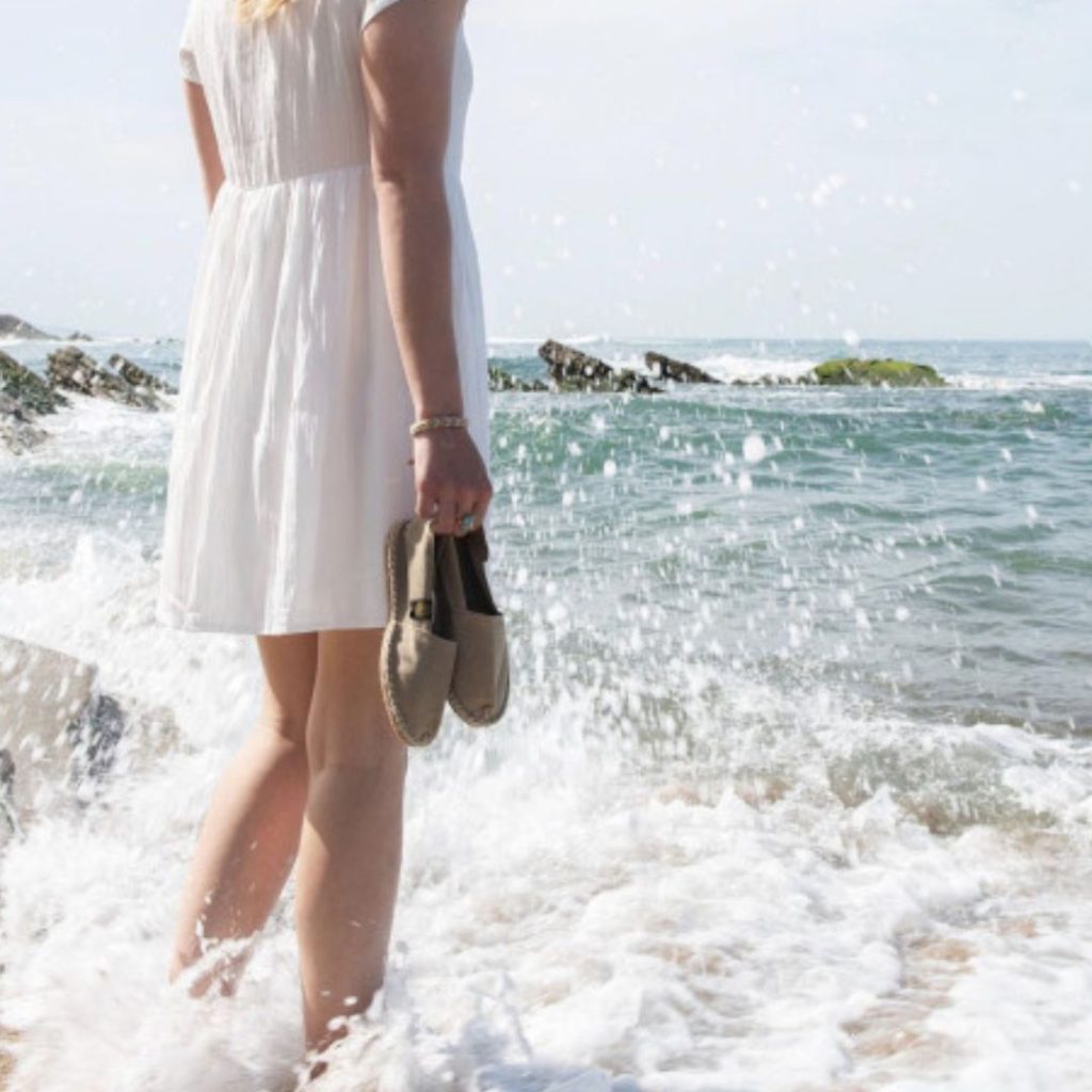 Chaussures en toile : l’alliance parfaite entre confort et style estival